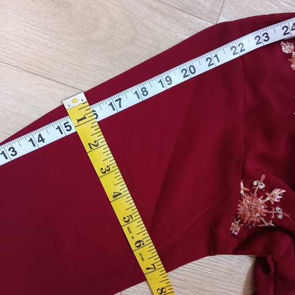 SOLD Womens Burgundy Sheer Lined Embroidered Embellished Kurti Tunic Sz M - Picture 6 of 6